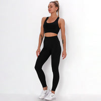 Seamless Knitted Yoga Fitness Set with Sports Bra